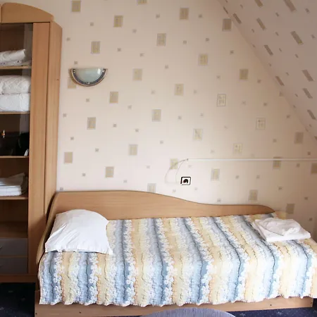 Hotel Antik 2*