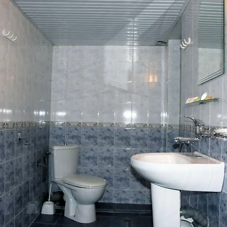 Antik Hotel 2*